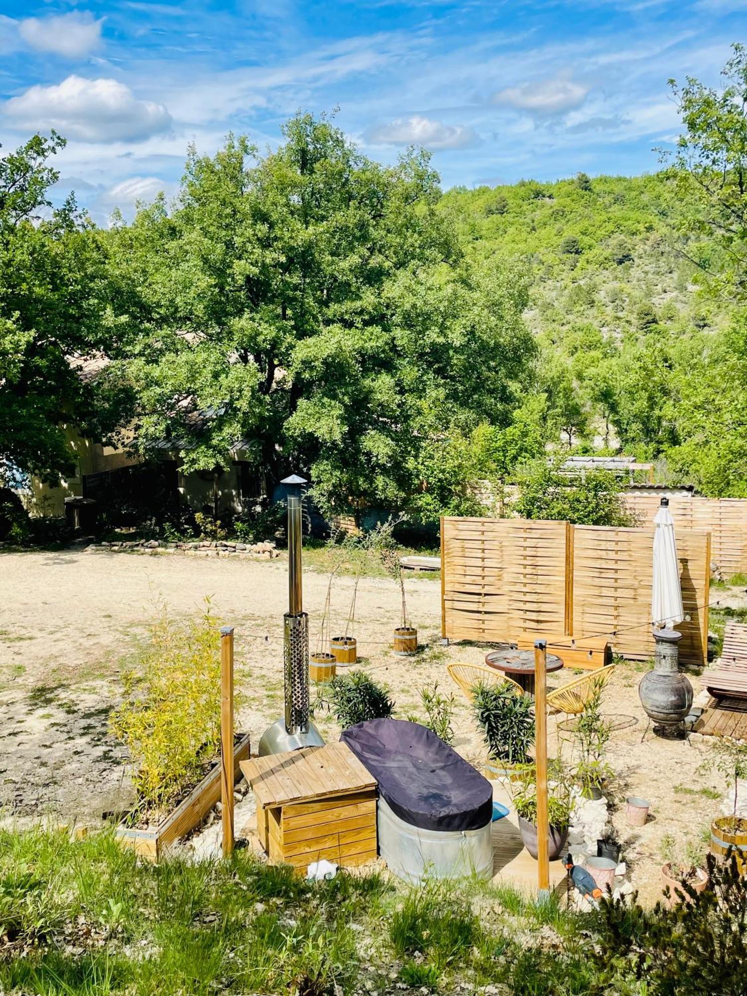 Histoire De Cru Panzió Saignon Kültér fotó